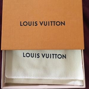 Louis Vuitton Bracelet Box with Dust Bag